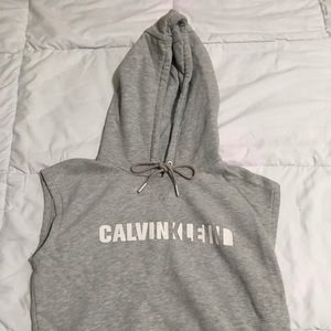 🏃🏻‍♀️Calvin Klein sleeveless hoodie 🏃🏻‍♀️